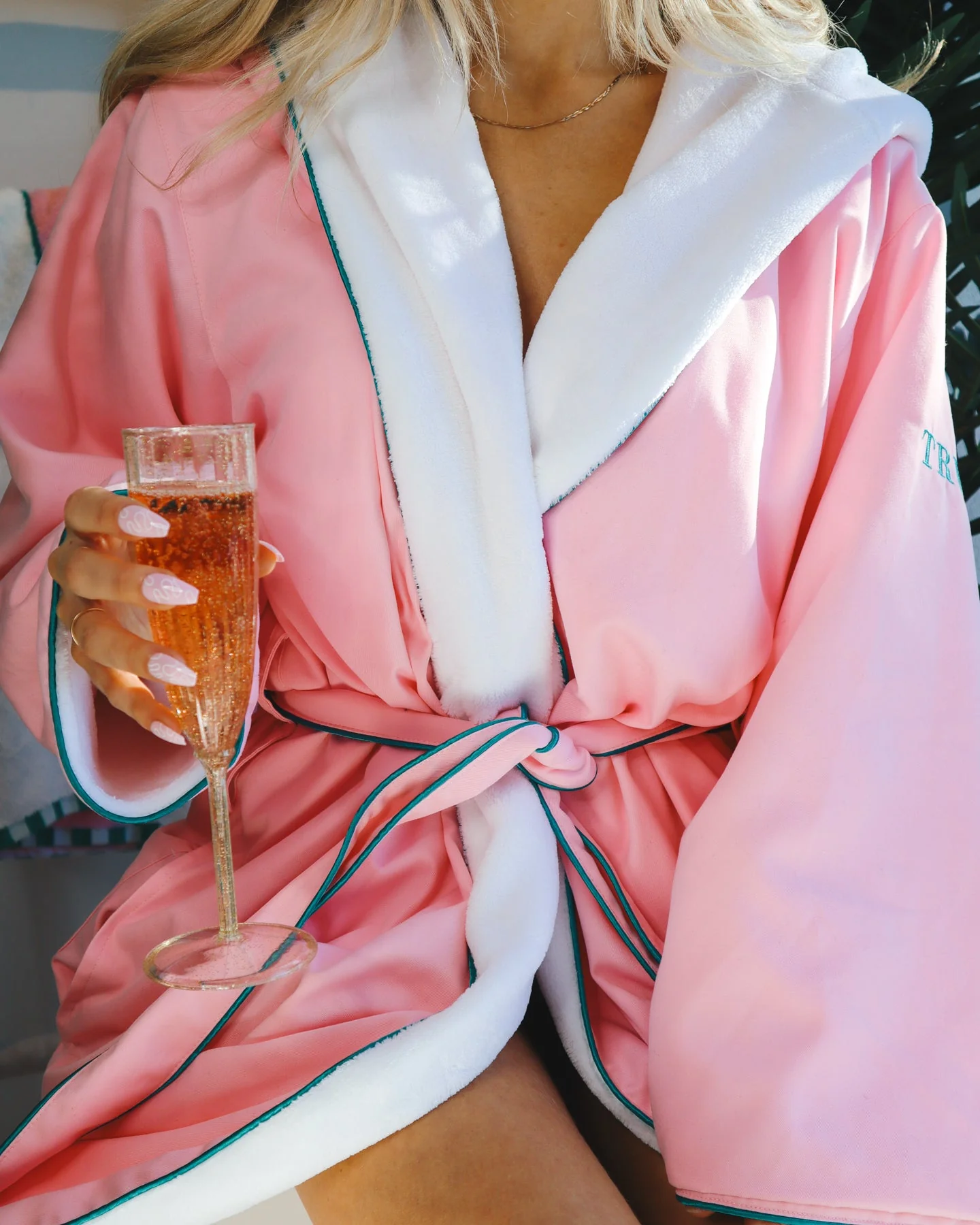 Signature Luxury Bathrobe - Image 4