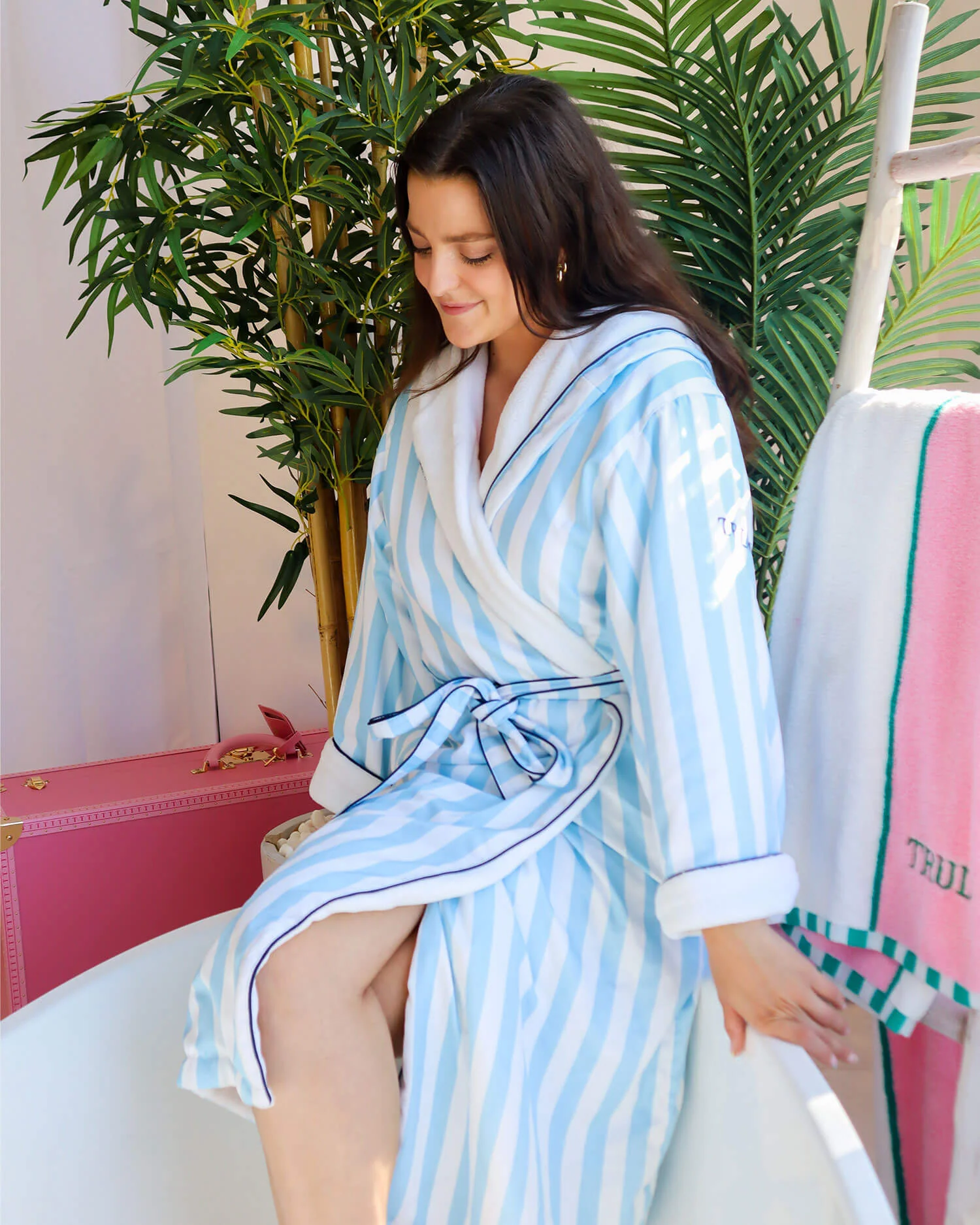 Mykonos Luxury Robe - Image 4